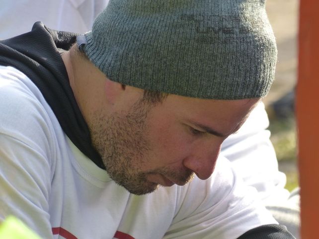 Corrió 158 kilómetros para exigirle a la Justicia que le deje ver a su hijo