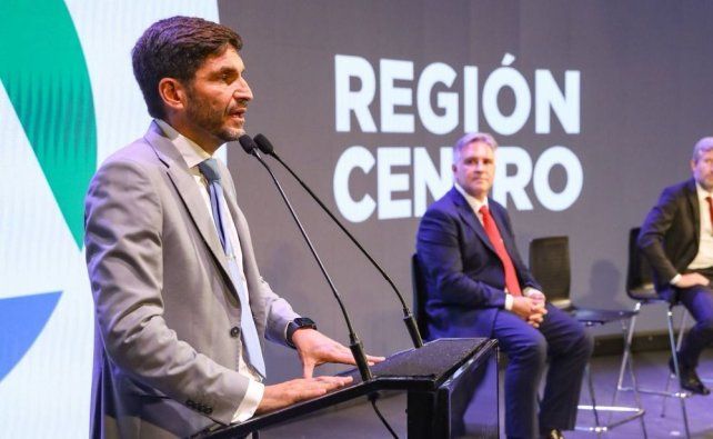 Gobernadores impulsados por el santafesino Maximiliano Pullaro y el cordobés Martín Llaryora