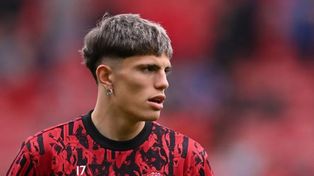 Garnacho, quien optó por jugar en la selección nacional, tiene un gran potencial y es seguido por la entidad merengue.