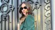 Pampita en la puerta de su casa