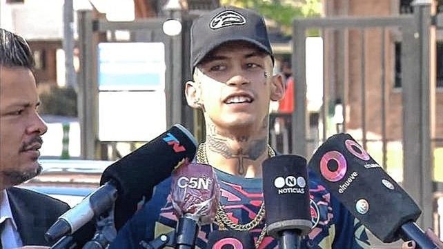 Allanan a L-Gante por una causa por abuso de armas