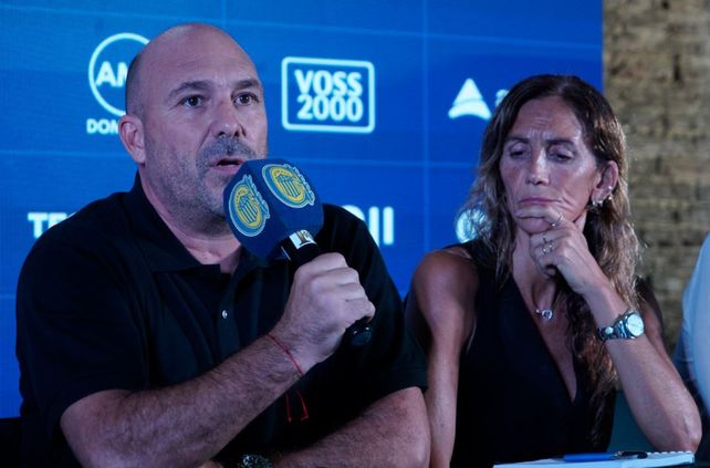El presidente Belloso y la vice Cristinziano son quienes manejan el mercado de pases en Central.