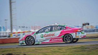 El Renault Fluence se quedó con el mejor registro al momento de clasificar.