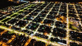 Tercerización del alumbrado público: se dividirá la ciudad en dos zonas para atraer a más empresas interesadas