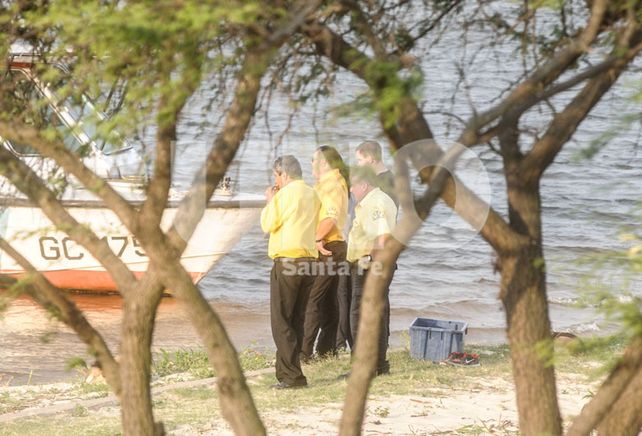 La búsqueda del hombre de 33 años que desapareció en aguas de la Laguna Setúbal.