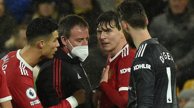 La Premier League suspendió dos partidos y corre peligro la fecha