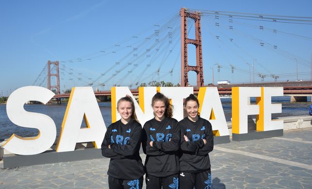 Tres santafesinas palpitan el Mundial Sub18 de vóley