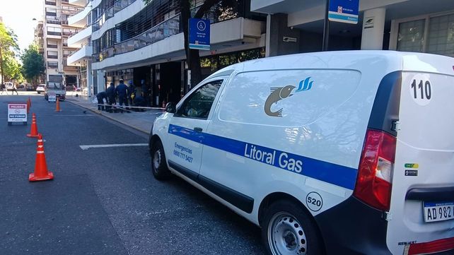 Litoral Gas junto a la EPE trabajan en fuga de gas en Buenos Aires y Pellegrini