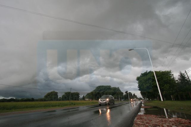 Alerta vigente por lluvias y tormentas