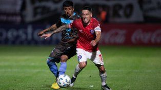 Platense no pudo en su cancha po la Copa de la Liga.