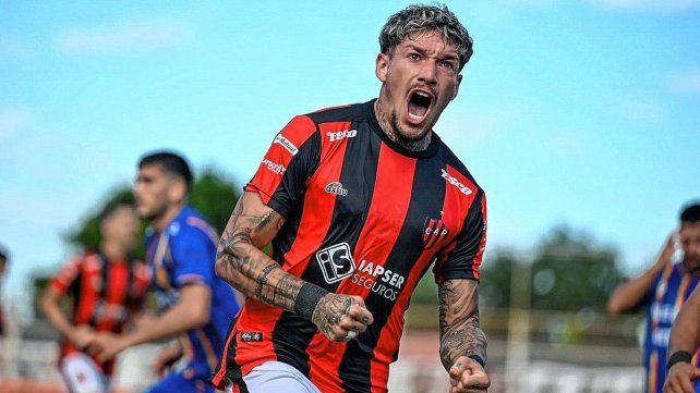 Patronato se impuso 2-0 a Colegiales y salió de la última posición.