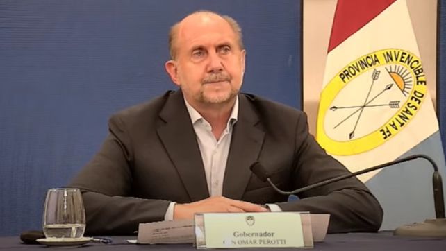 Perotti confirmó las nuevas restricciones para contener el crecimiento de la curva de contagios