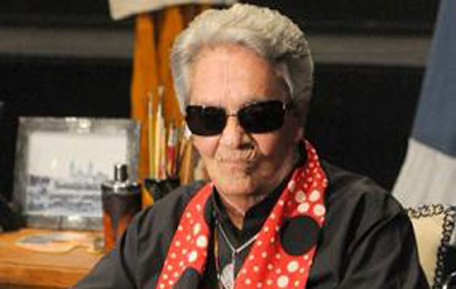 La cantante mexicana Chavela Vargas está internada muy grave