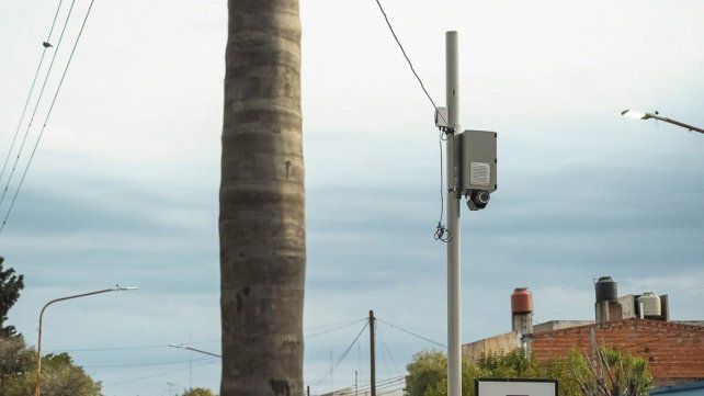 Paraná estrena cámaras de control de tránsito.