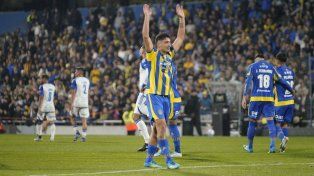 Alejo Veliz está a punto de ponerle punto final a su segundo ciclo en Central. Los hinchas lo van a extrañar.