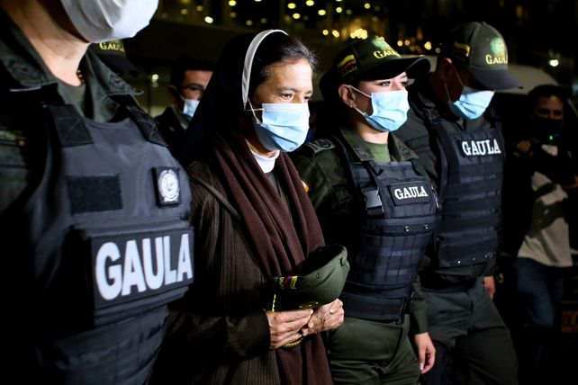 La monja Gloria Cecilia Narvaez el día de su liberación