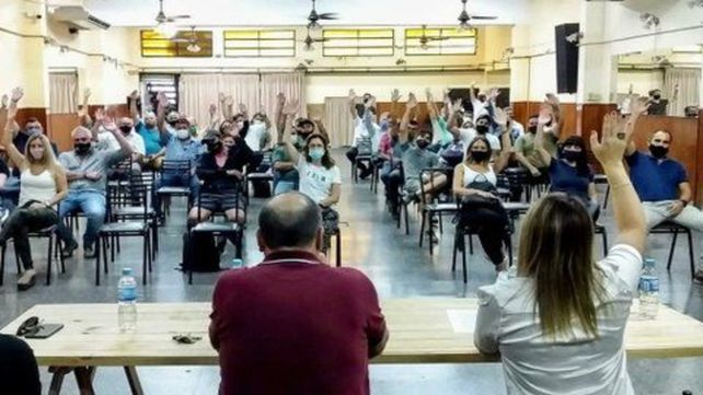 Santa Fe. Dirigentes y delegados de Festram piden adelantar el pago del 35% de aumento
