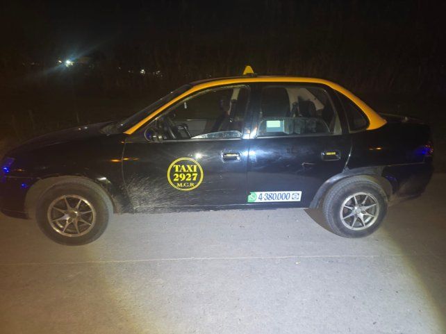 El taxi fue secuestrado en José María Rosa y Aborígenes Argentinos.