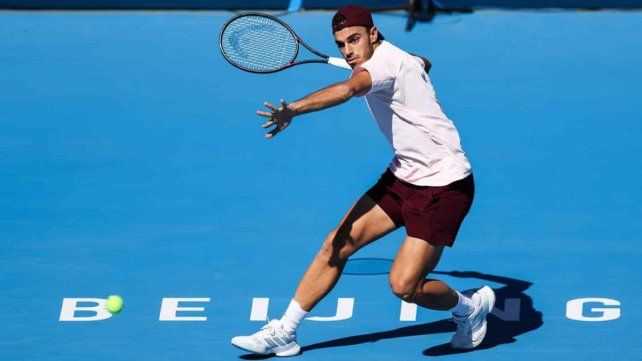 Cerúndolo peleó hasta el tiebreak pero cayó ante Medvedev en Pekín