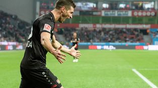 El Leverkusen de Lucas Alario sale otra vez a escena