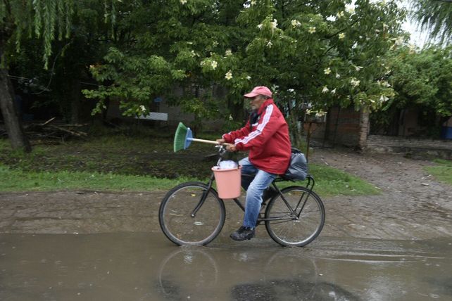 Lluvias y tormentas para lo que resta del día y al menos hasta el martes