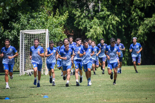 Central: la reserva, la 4ª de AFA y la primera local entrenan juntos en Arroyo Seco
