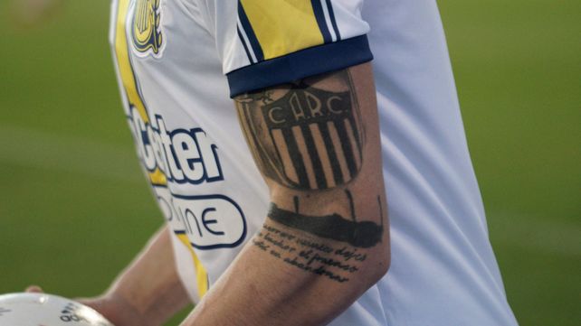 En la piel. A Blanco nunca hizo falta preguntarle hincha de qué club es. Lleva el escudo tatuado en su brazo izquierdo.