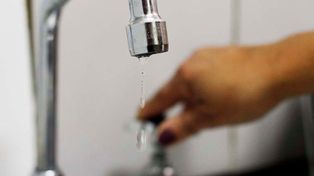 Baja presión de agua en distintos barrios de Santa Fe