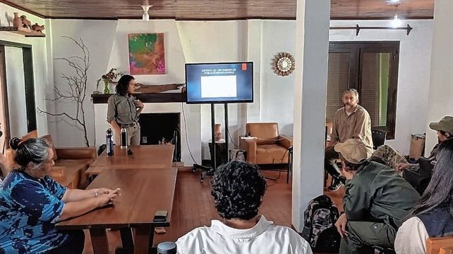 La presentación. Estuvo dirigida al personal del área protegida para identificar esta especie y llevar un registro de su avance.