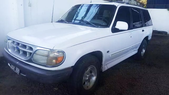 FORD EXPLORER XLT del incumplidor de la cuuota alimentaria será objeto de una subasta con base de $42.000.