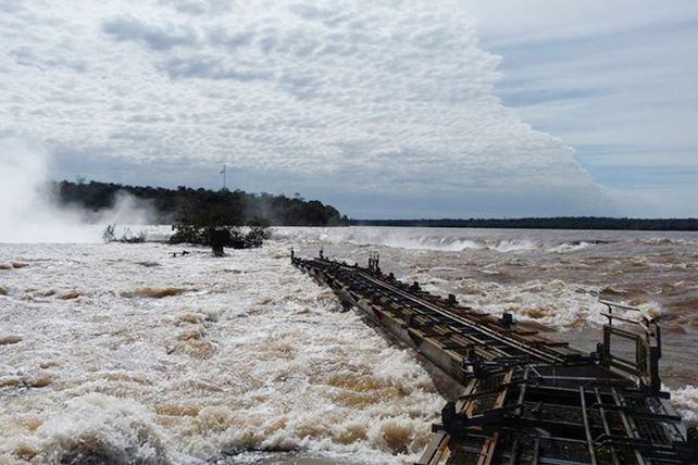 Sin lluvias en el sur de Brasil el Paraná no será un peligro
