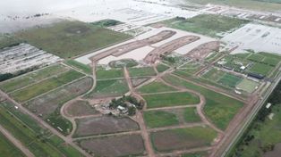 El loteo ubicado a la vera de la autopista a Córdoba y la ruta provincial 34-S se encuentra clausurado.