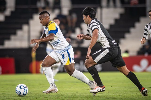 Central viene de lograr un triunfo clave en la Copa Libertadores y el envión anímico es algo en lo cual puede apoyarse.