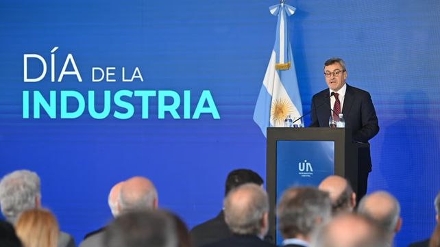 UIA planteó al Gobierno la necesidad de avanzar en mejoras energéticas: gas de Vaca Muerta