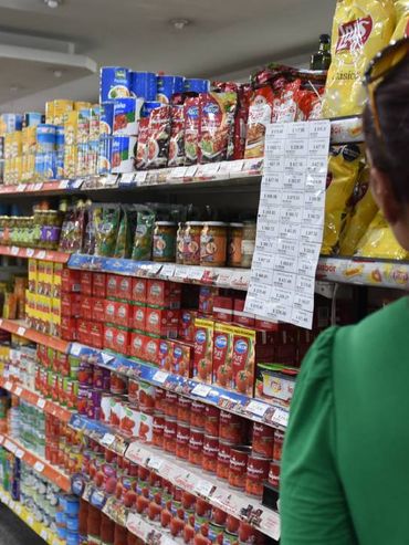 Una familia necesitó casi $1,8 millones para no ser pobre en Rosario