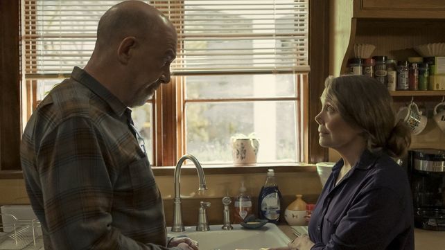 Los ganadores del Oscar JK Simmons y Sissy Spacek encabezan el elenco.