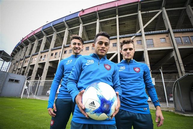 Los dos volantes ofensivos que aparecen en la órbita de Unión