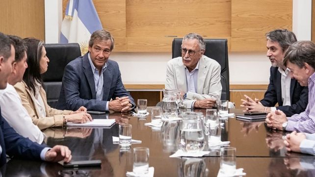 El funcionario depende del ministerio de Mario Lugones