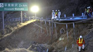 La fuerte r&eacute;plica en Jap&oacute;n dej&oacute; al menos tres muertos y 140 heridos
