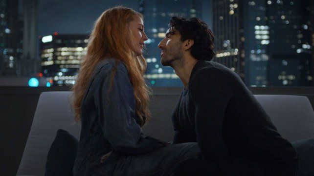 La actriz Blake Lively denunció al director y co-protagonista de la película Romper el círculo