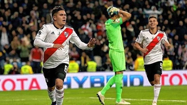 El colombiano Juanfer Quintero volará en las próximas horas para firmar su contrato con River.&nbsp;