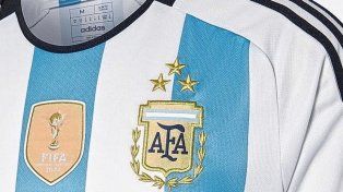 Las tres estrellas sobre el escudo de la AFA.