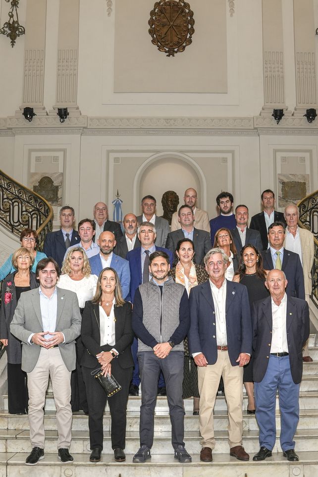 La mesa de enlace agropecuaria se reunió con Pullaro y parte de su gabinete.