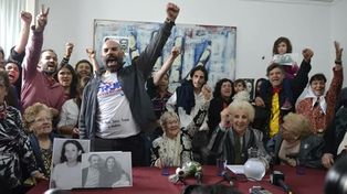 Las Abuelas de Plaza de Mayo hallaron al nieto número 130