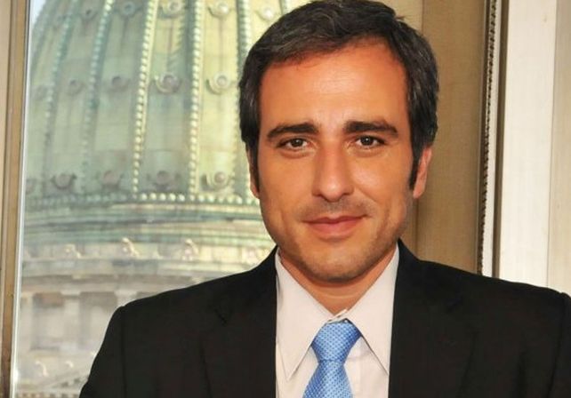 Oscar Martínez renunció al Directorio de la Empresa estatal Arsat