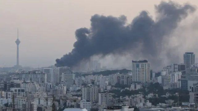 El ataque a Irán tiene un impacto mundial y Argentina toma precauciones