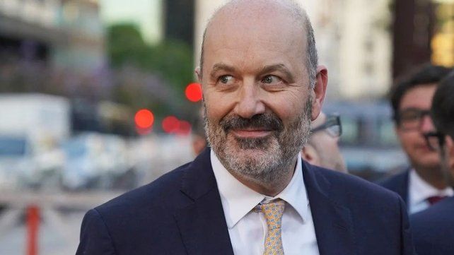 Federico Sturzenegger confirmó que la denominada Ley Hojarasca tiene como objetivo derogar 70 normas.