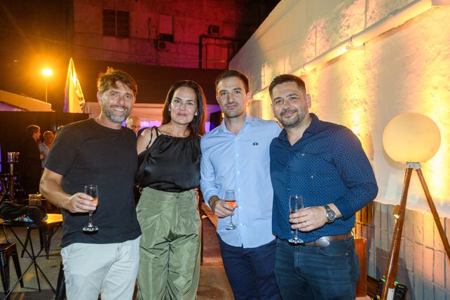 Fabián Ruffa, Anita Martínez, Mariano Farías y Facundo Daminato