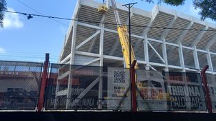 Tras meses de trabajo, la tribuna alta de la popular del Palomar ya está completa.