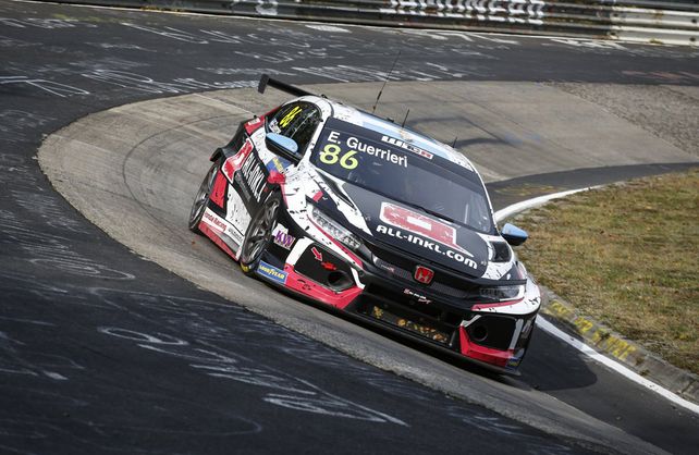 Esteban Guerrieri voló en la WTCR de Alemania